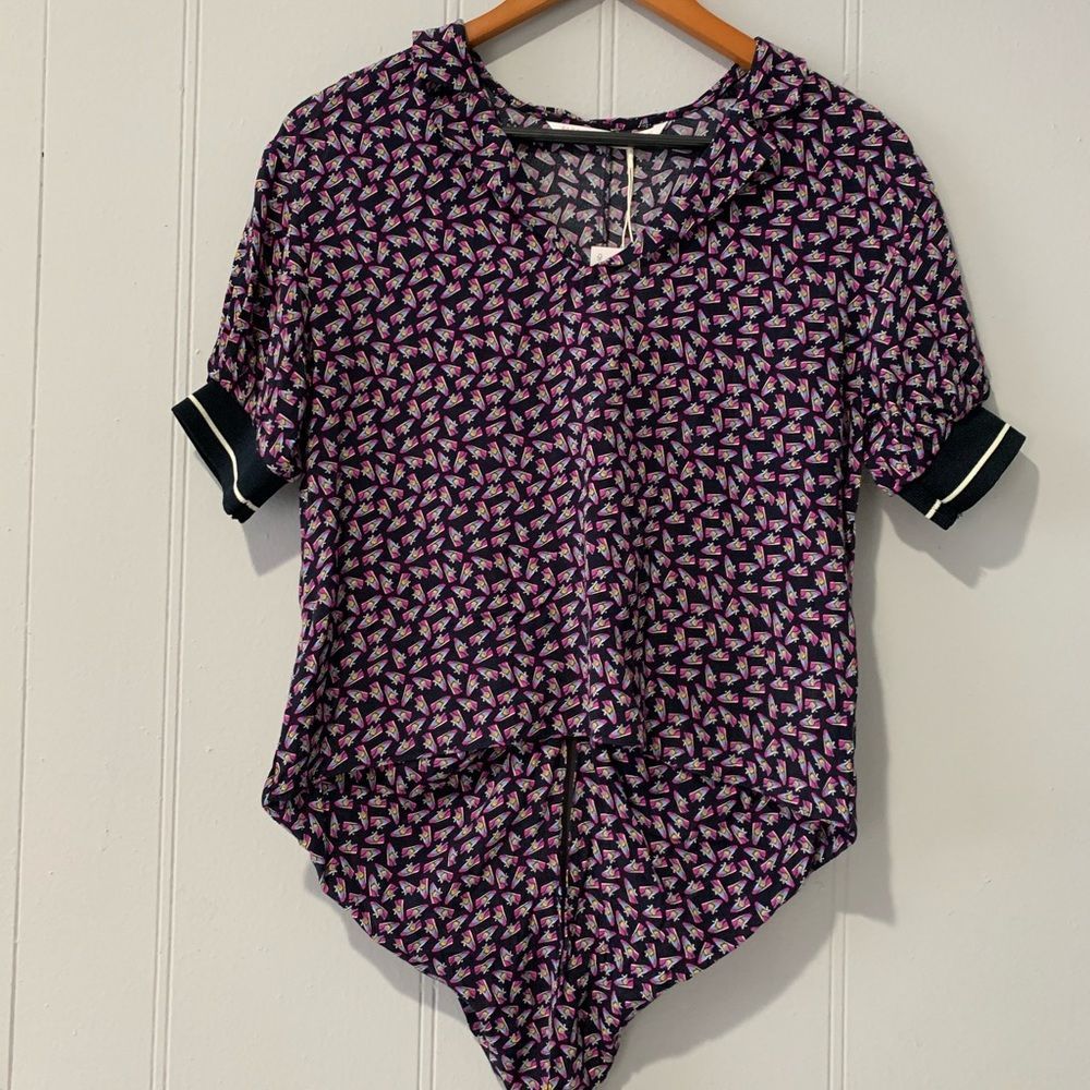 Zara Sneakers cute back tie up shirt